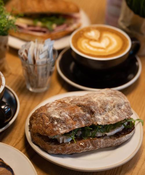 424693196 768098708699151 3246610802386190536 N